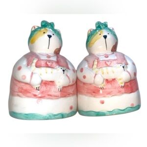 Vintage 90's Linda Higgins Salt & Pepper Shakers Ceramic Cat NEW OLD STOCK